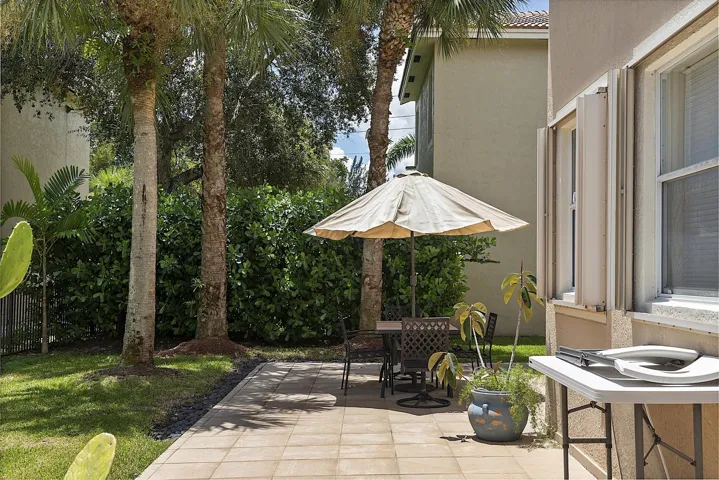 120 NW 117th Ter, Plantation, FL 33325 -