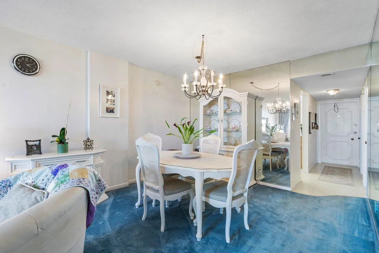 008-555Northwest4thAvenue-BocaRaton-FL-3