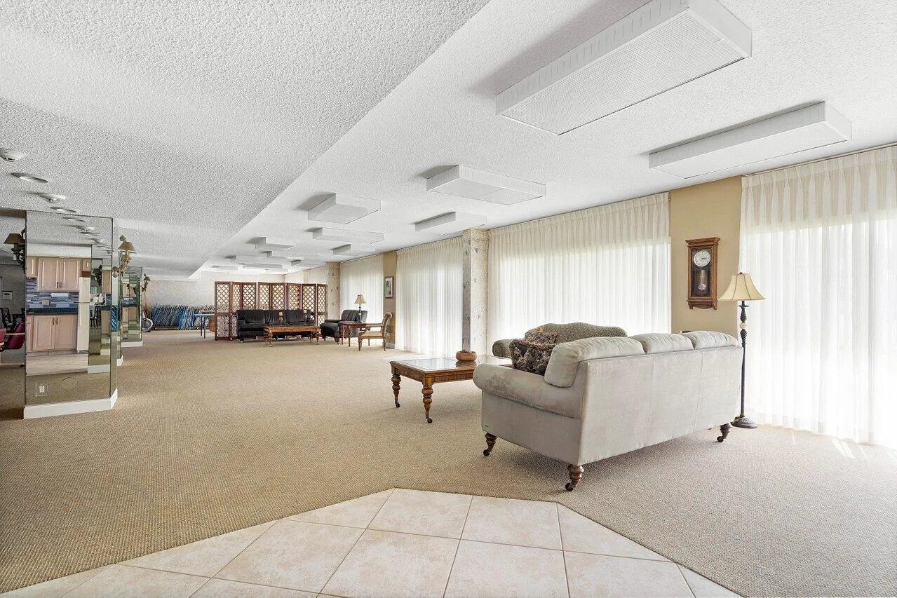 022-555Northwest4thAvenue-BocaRaton-FL-3