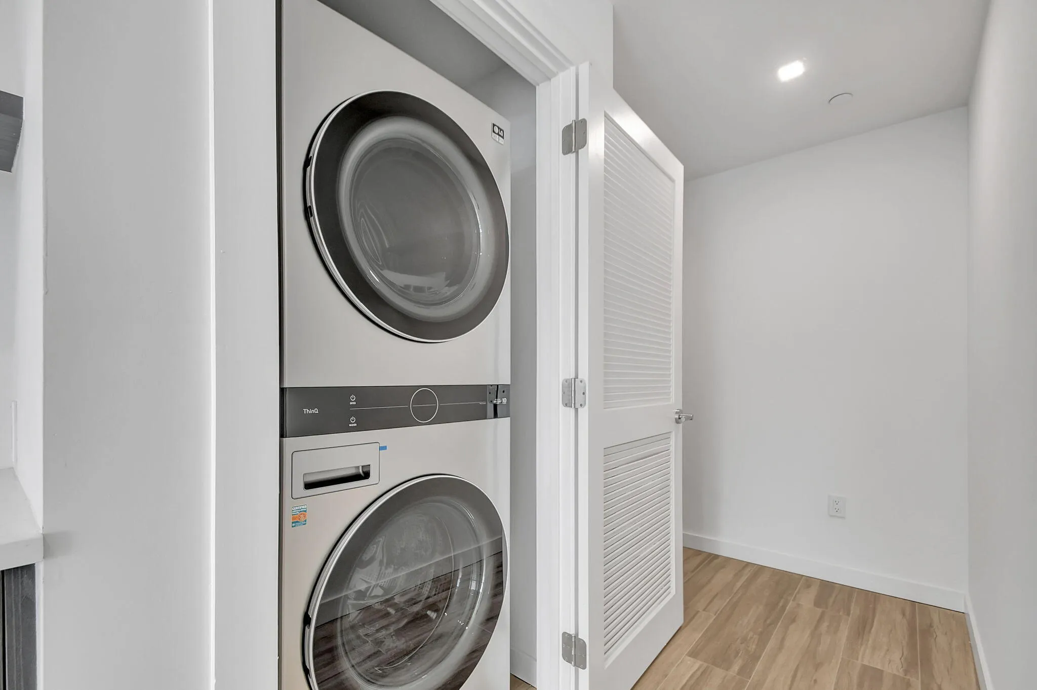 Full size washer and dryer in unit