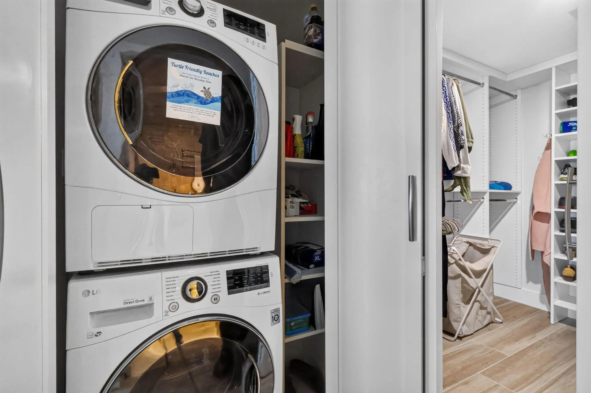 Large Stackable Washer:Dryer in MBR + Cl