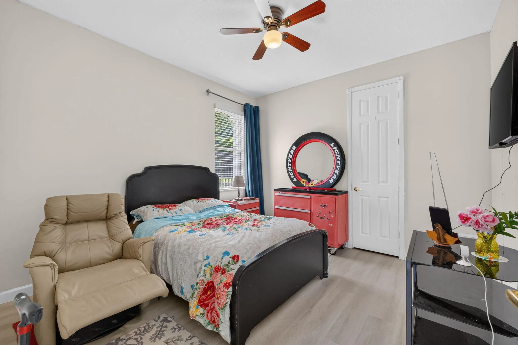 Property photo 38
