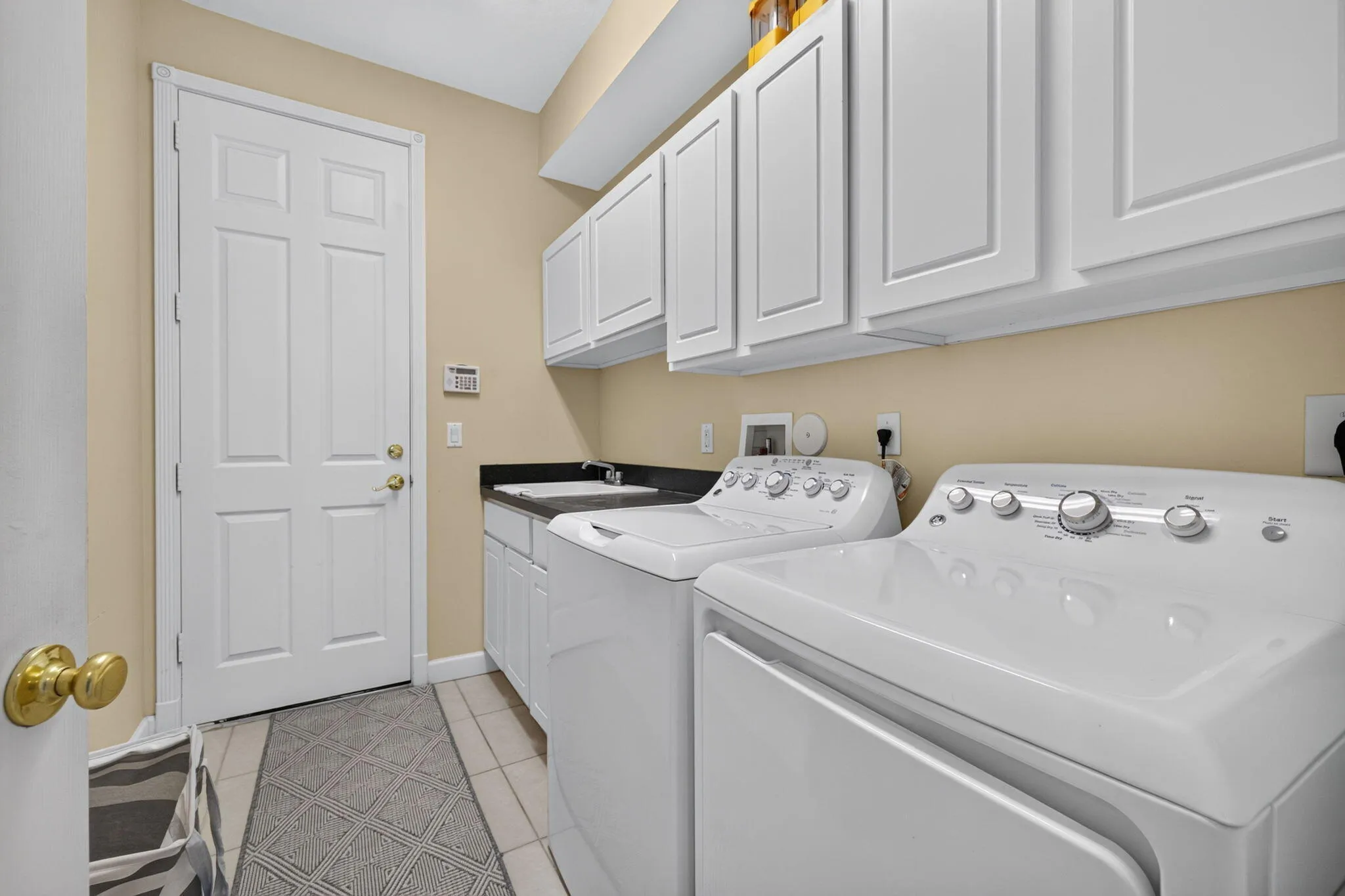 Property photo 25