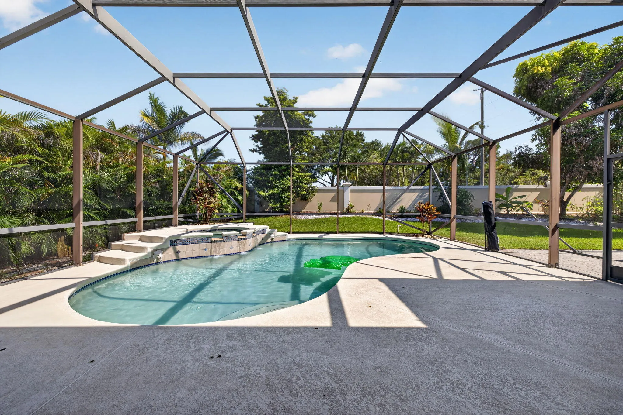Property photo 44