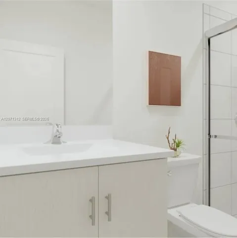 Next Gen® SuiteThe Next Gen® Suite includes a private bathroom with a sink and shower-tub combination.