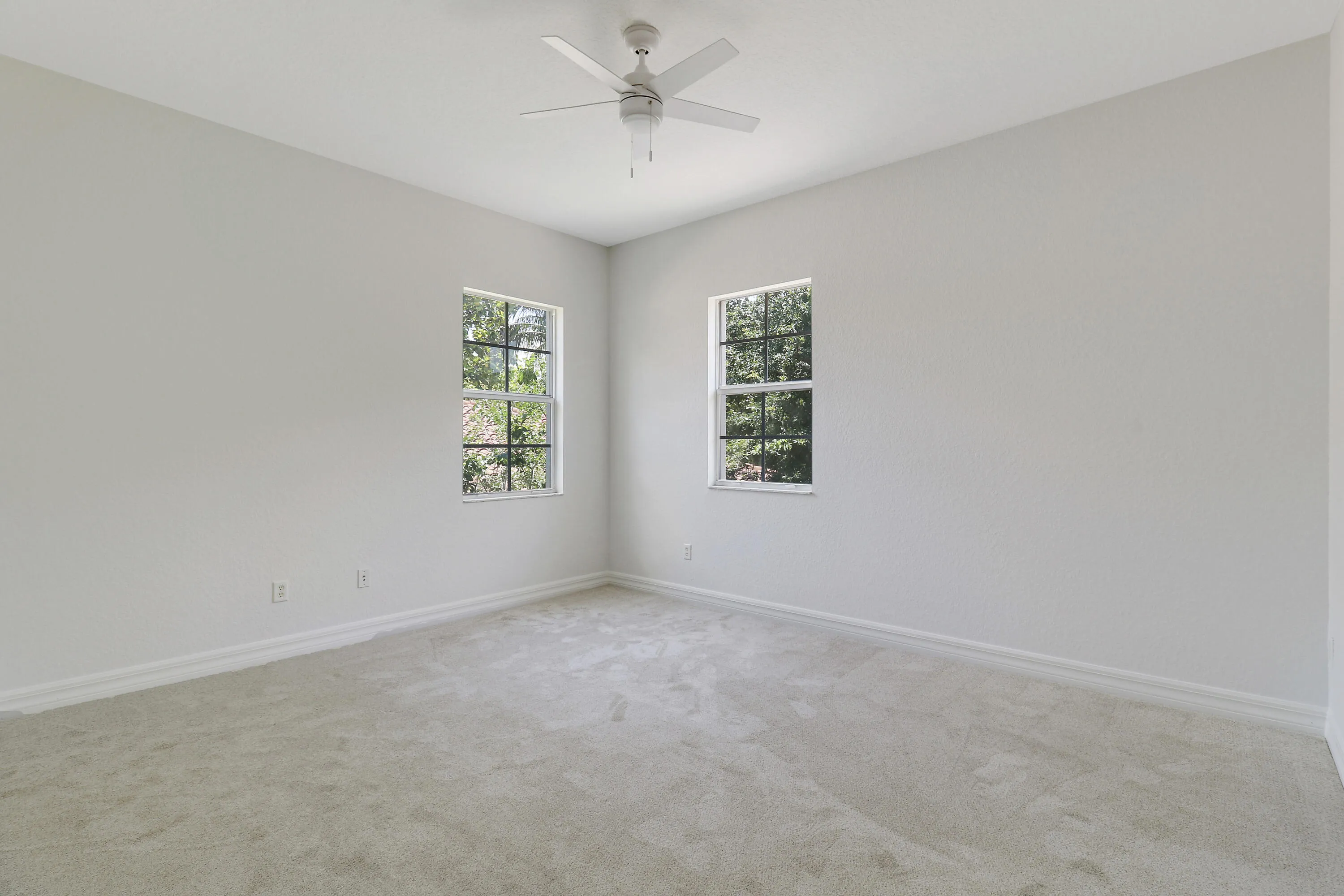 Large Guest Room #3