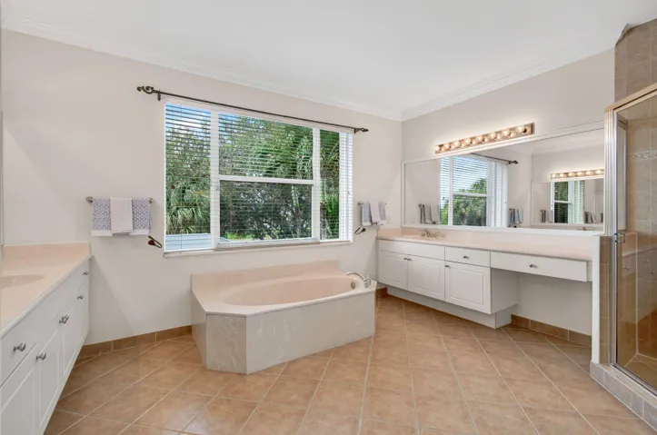 Large Primary Bath