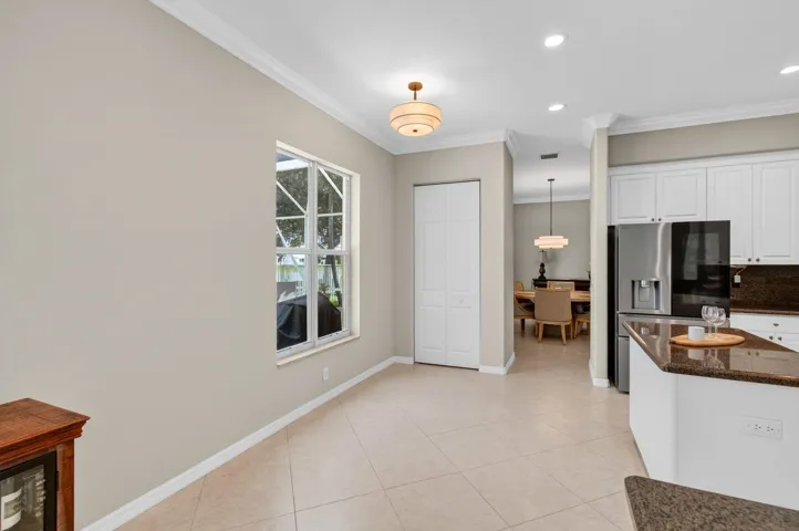 Large Breakfast Area