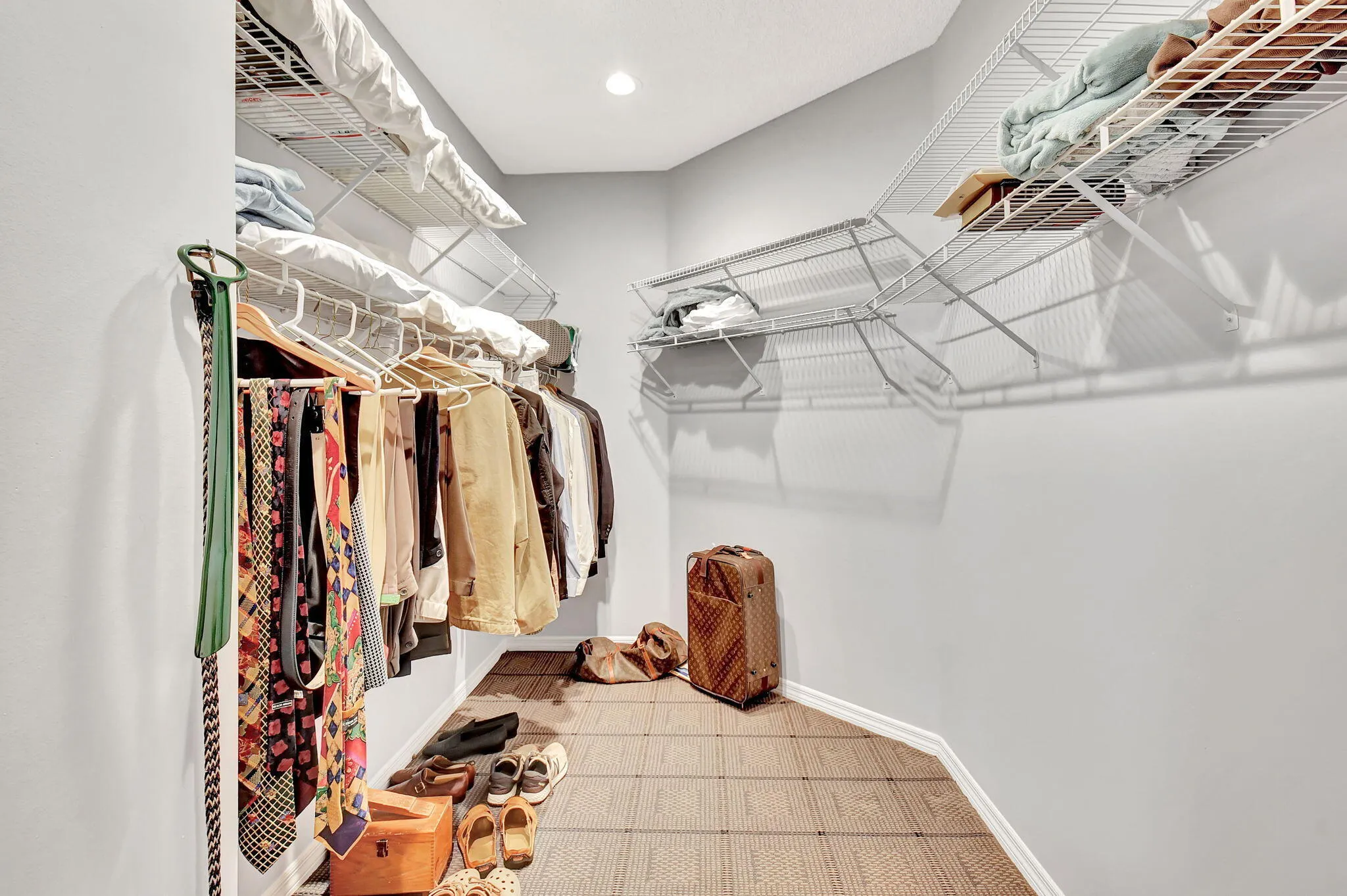 Walk in Closet