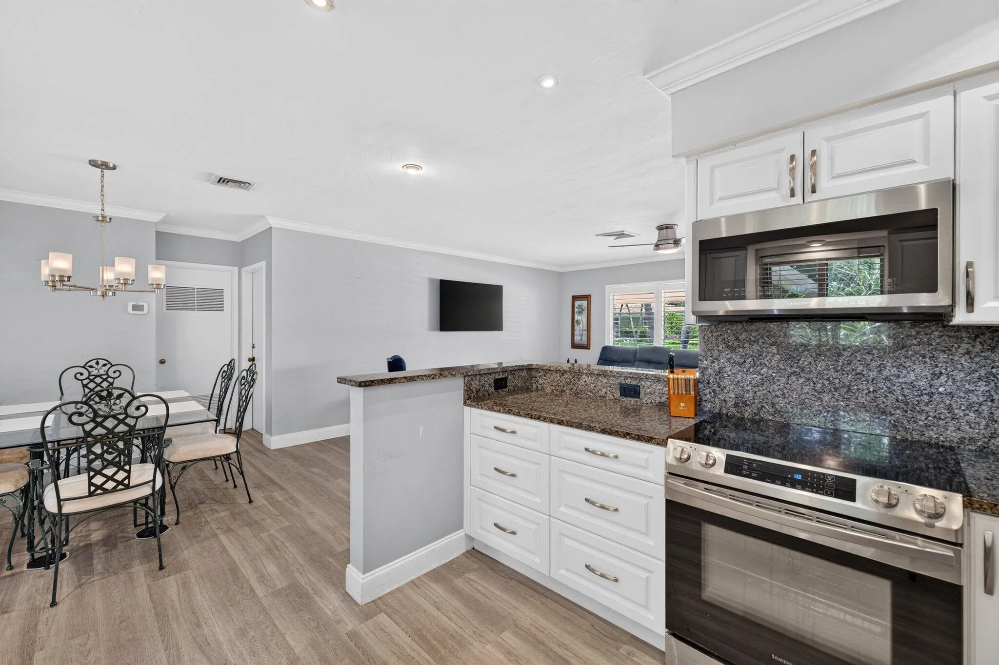 17-web-or-mls-699A9056