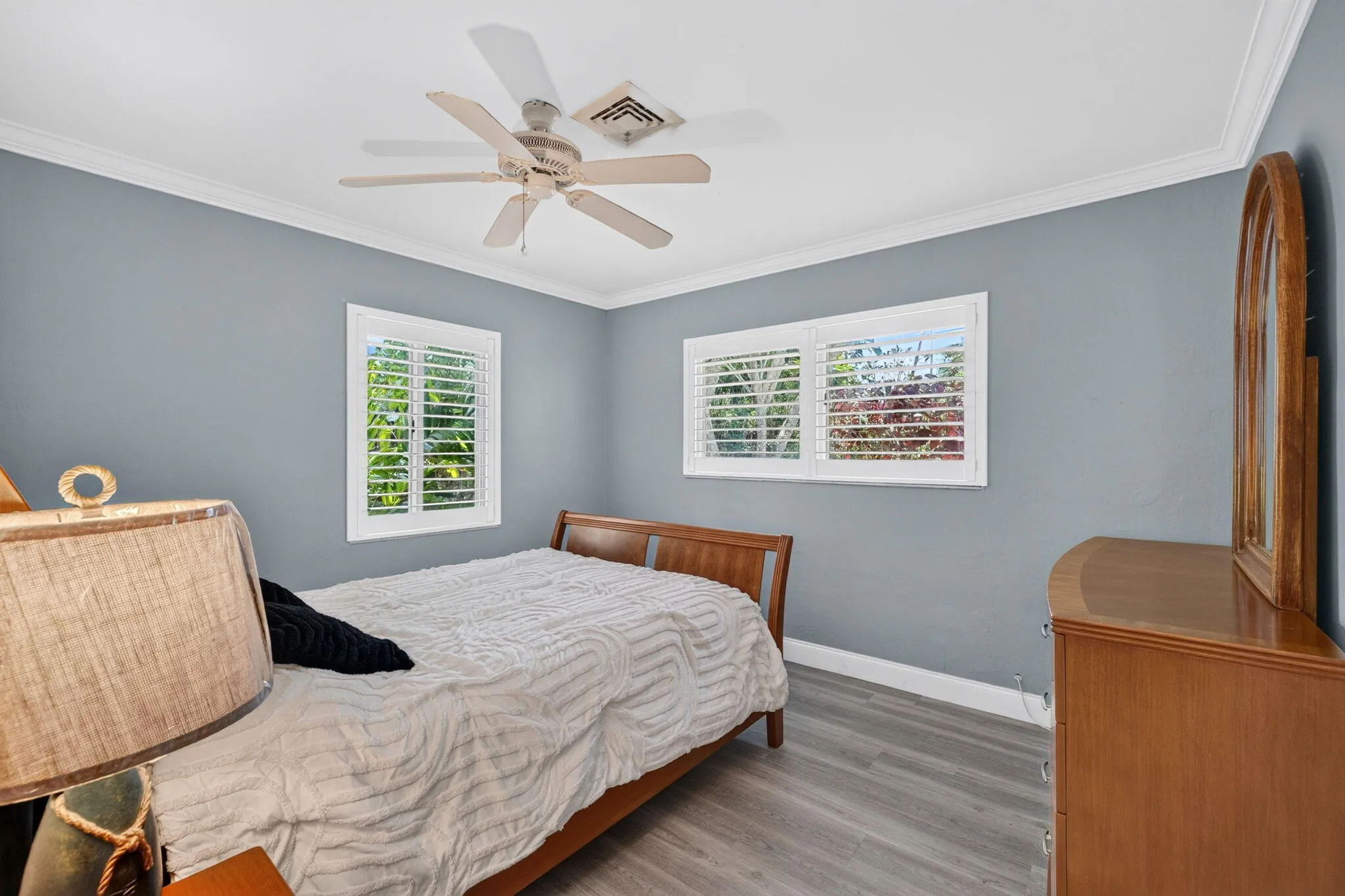 28-web-or-mls-699A9211