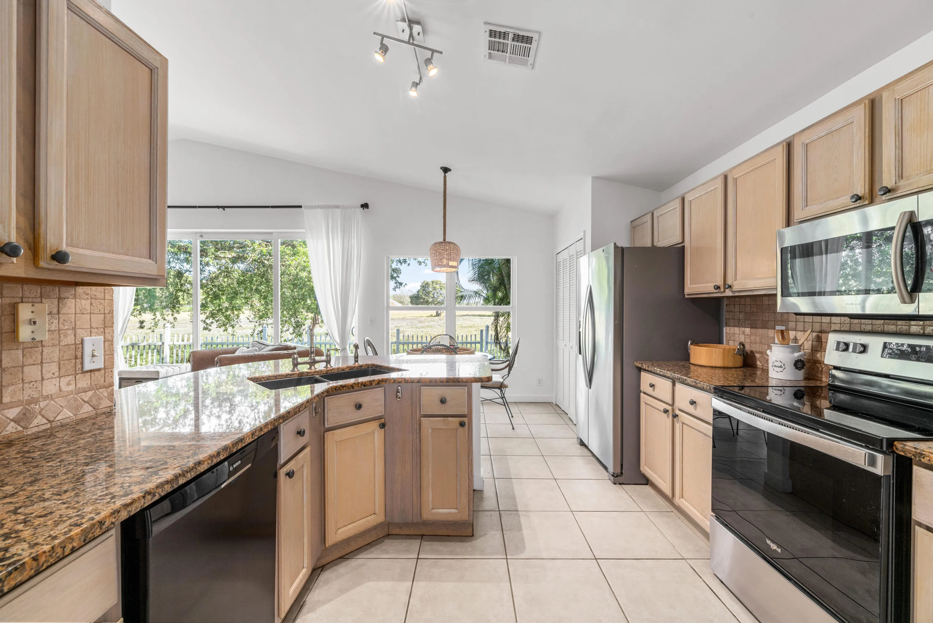 2650 Fairway Cove Ct-print-028-029-DSC 3