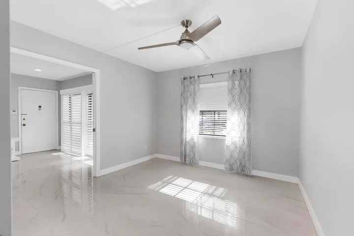 2nd bedroom / office