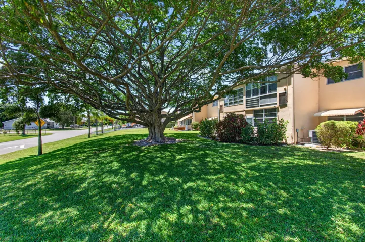 Back View of Garden 2nd Floor Unit