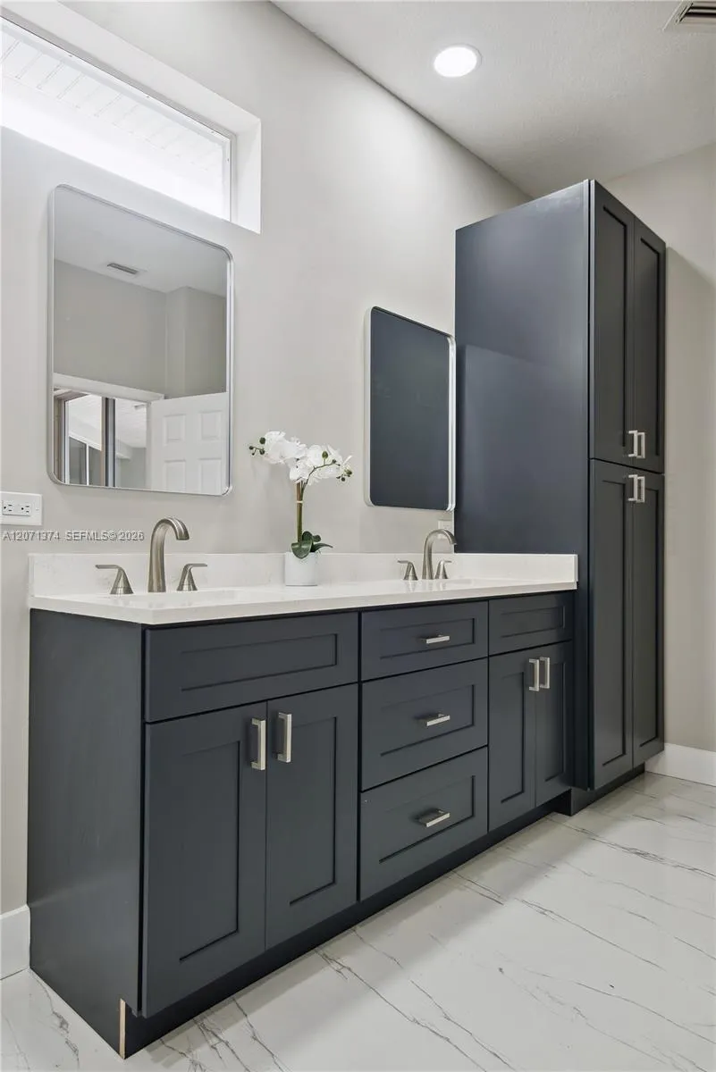 Property photo 72