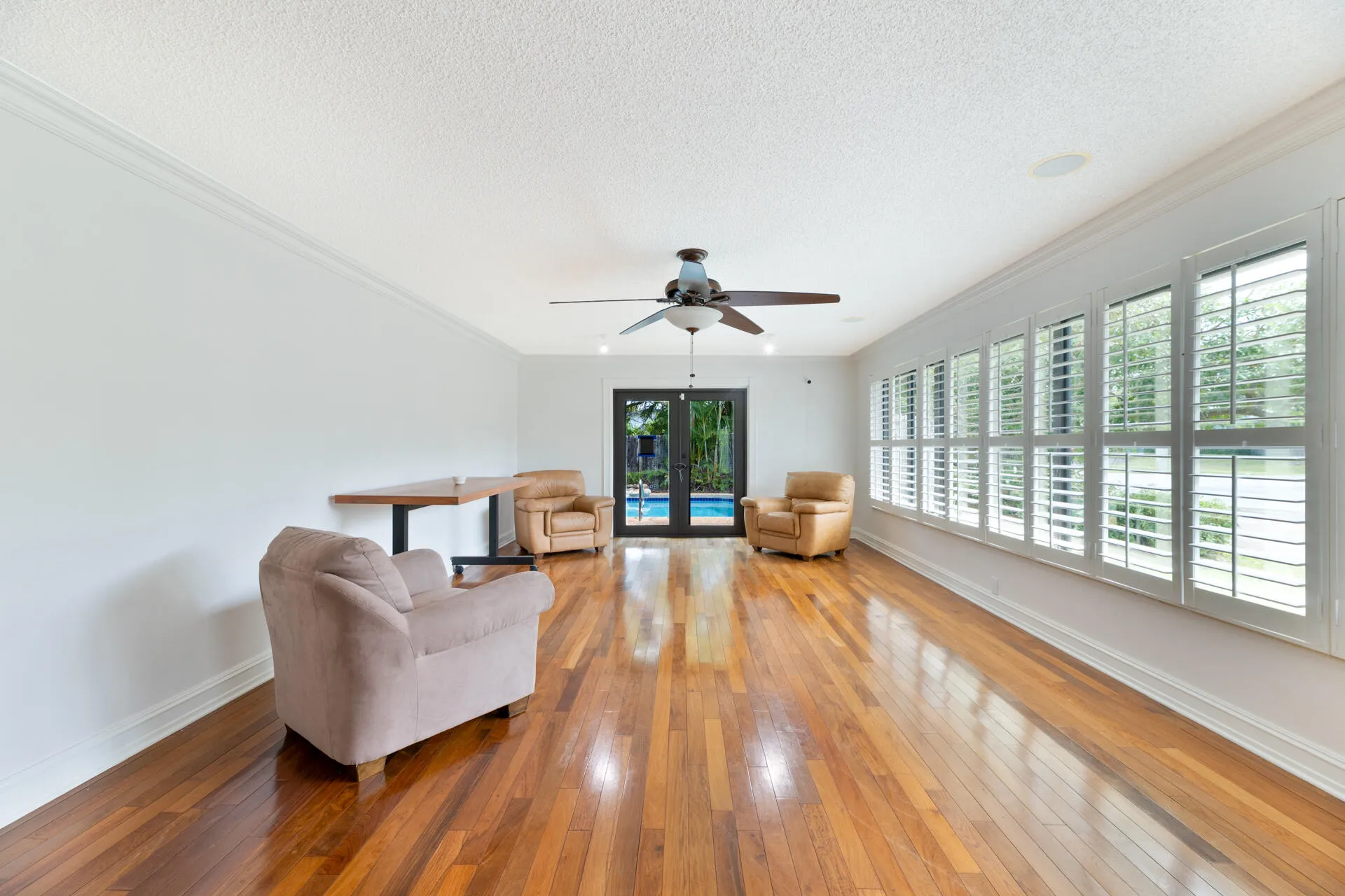 20260814 - 4621 NE 18th Terr - MR-7