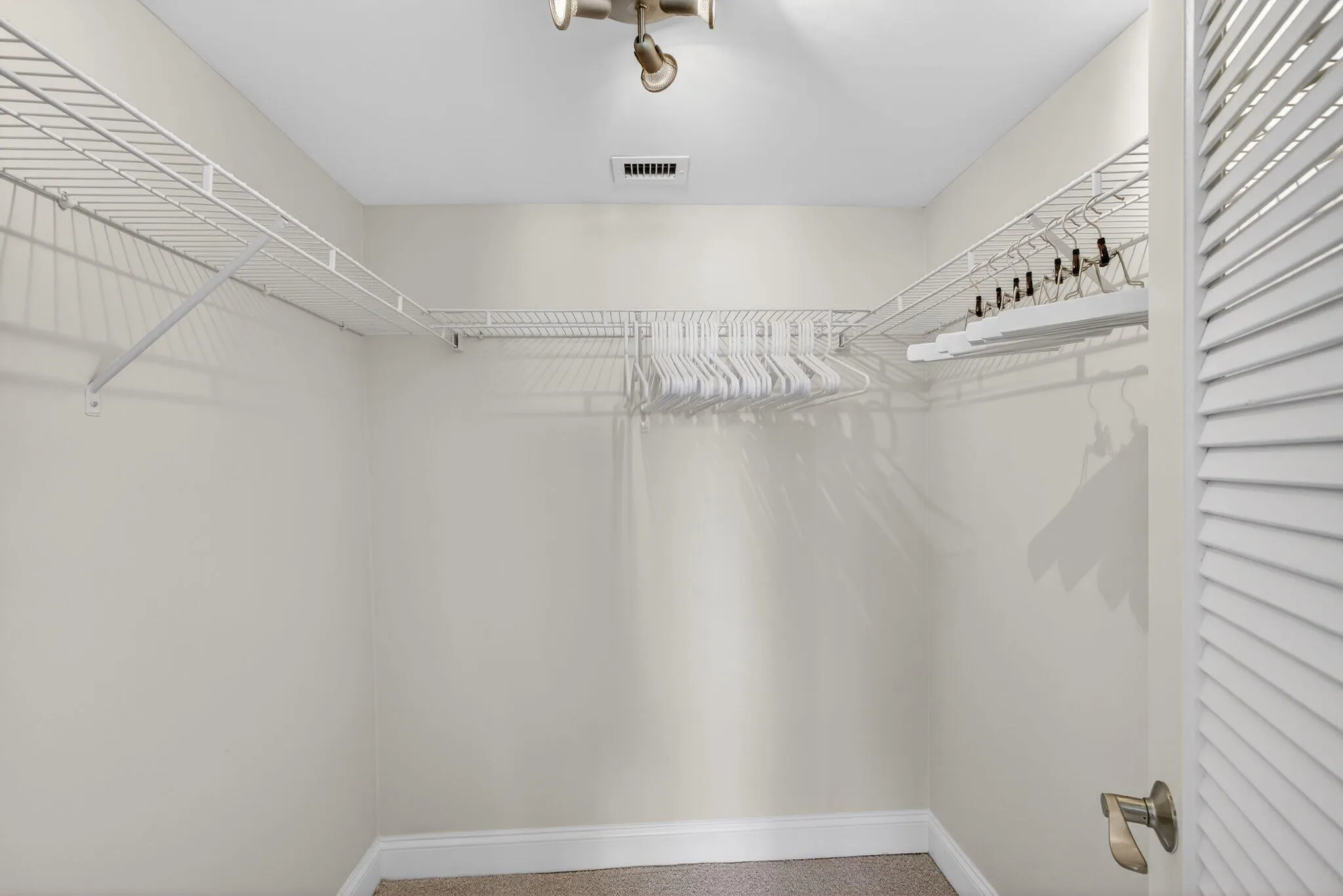 32-web-or-mls-5D1A0807