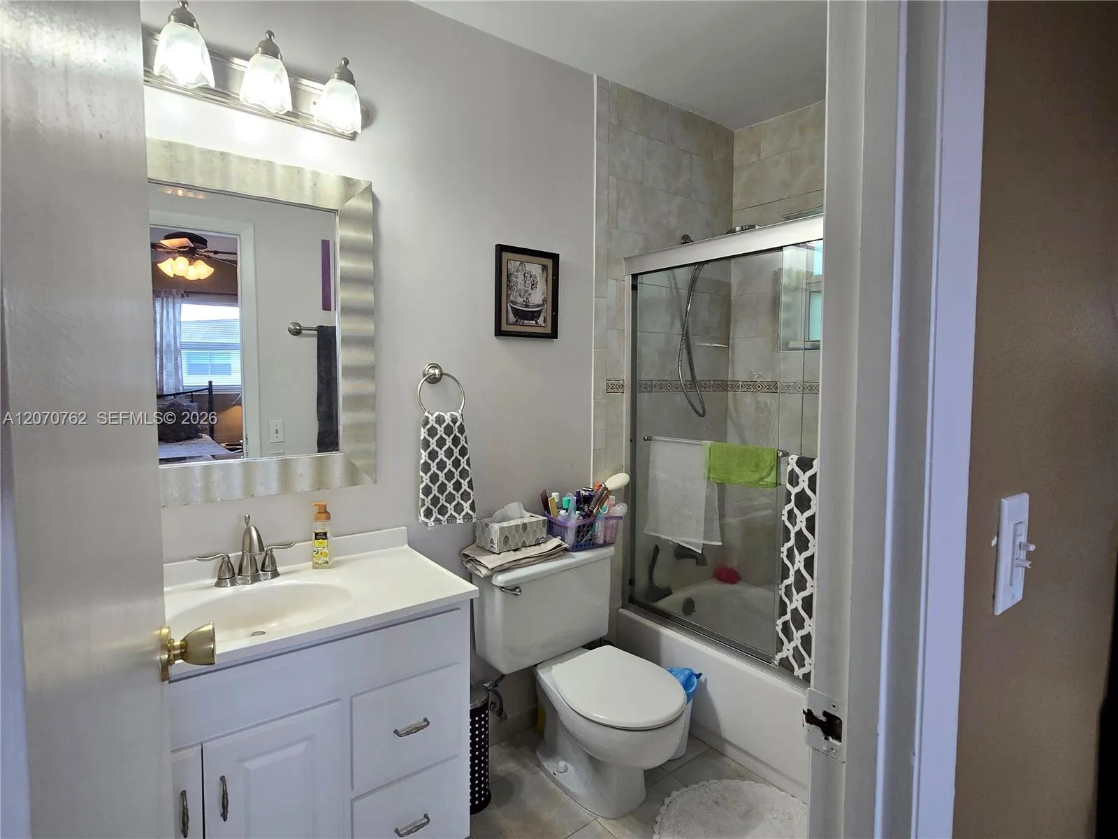 Primary Bath with tub