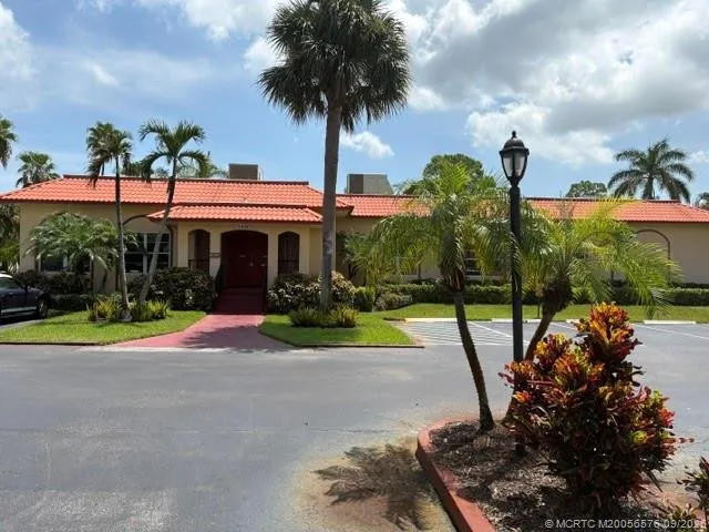 Property photo 35