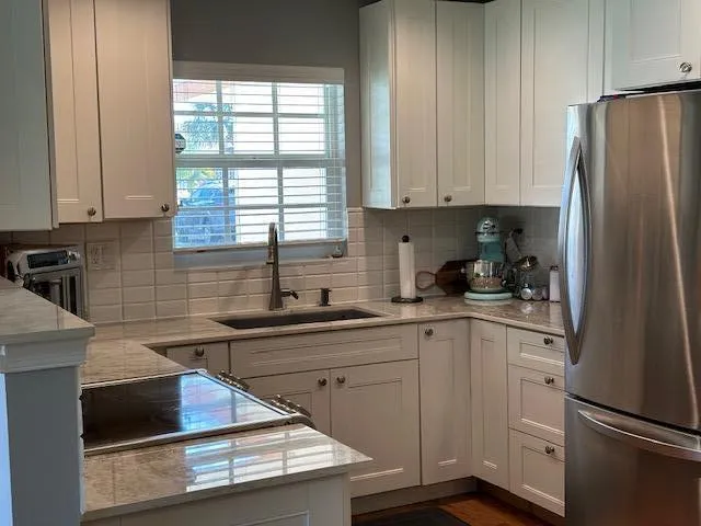 CHEFS KITCHEN