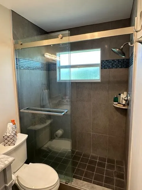 MASTER SHOWER