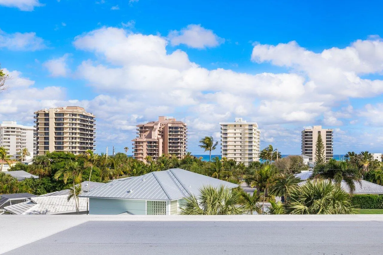 069-13480USHighway1-JunoBeach-FL-33408-S