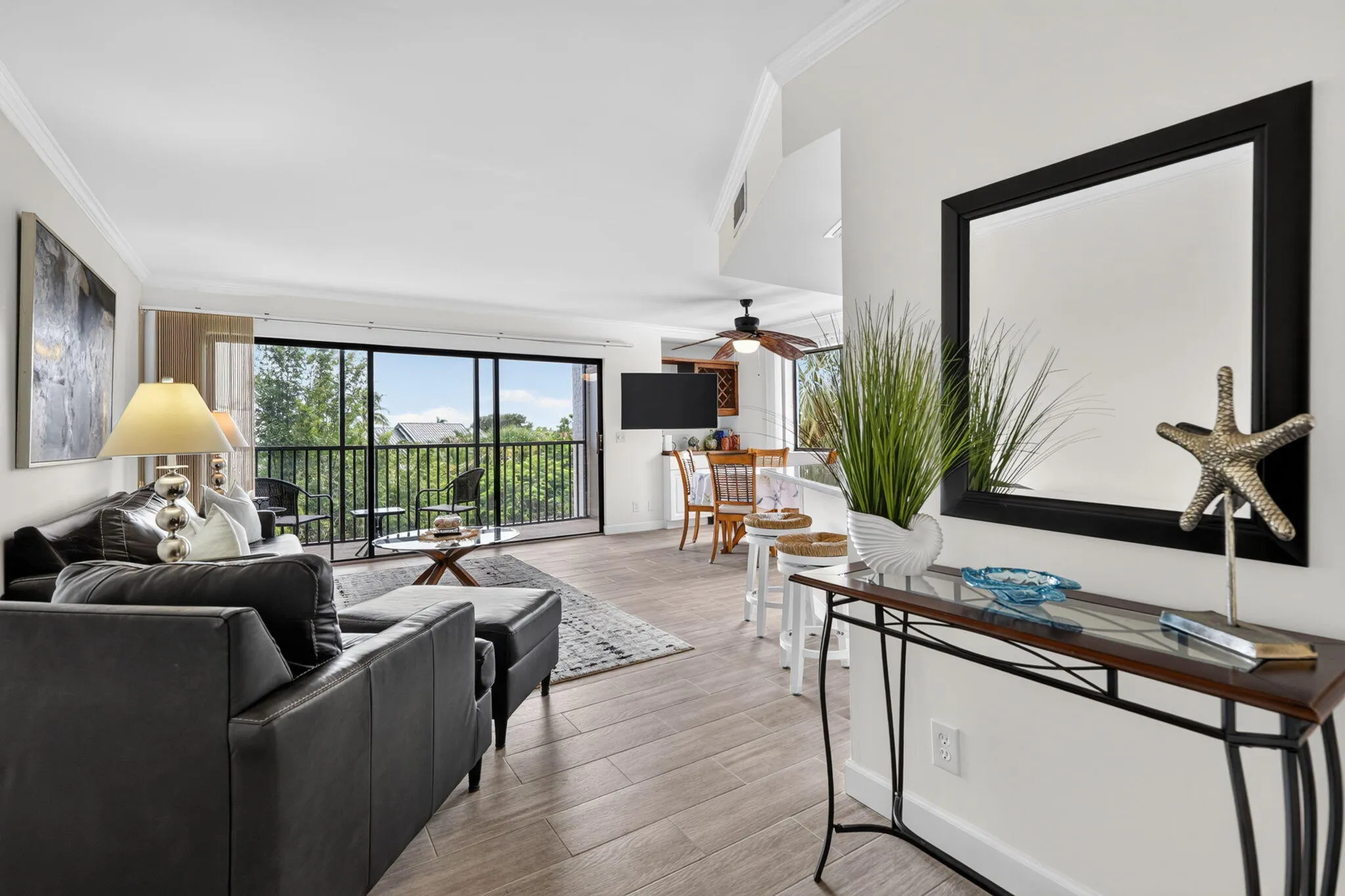 Entrance/Foyer