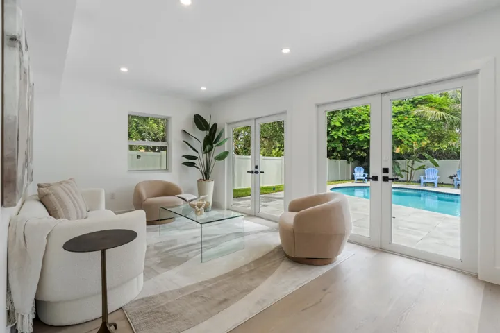 2nd Living Area