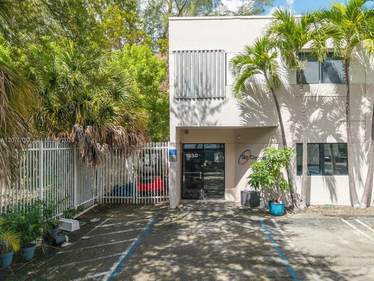 Property photo 24