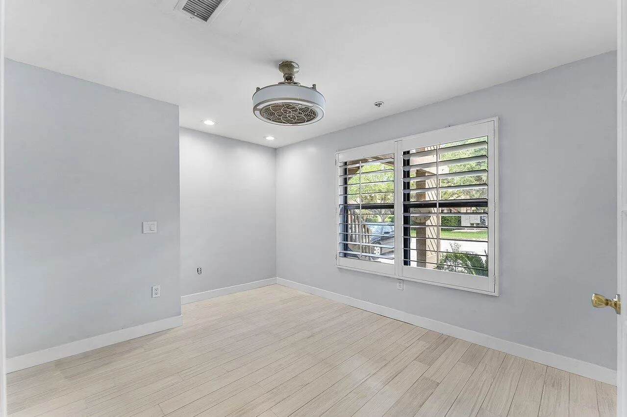 014-13095BelhavenCourt-5-Wellington-FL-3
