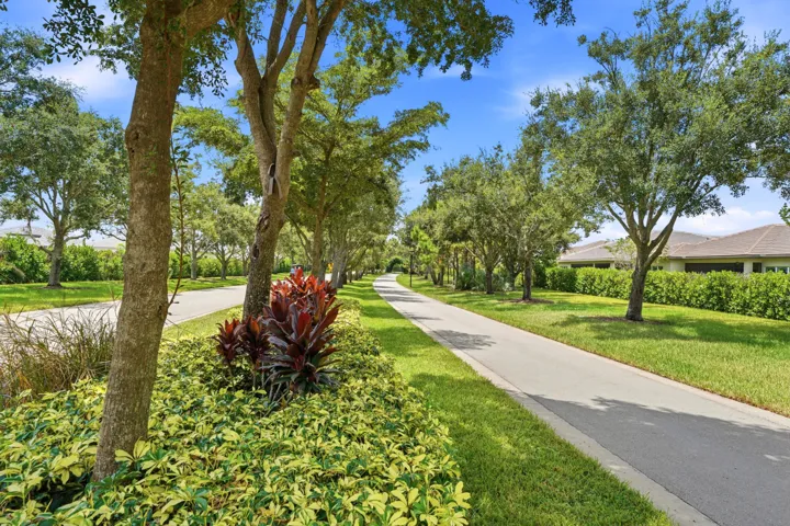 44-043_F8_11770 SW Coronado Springs Dr