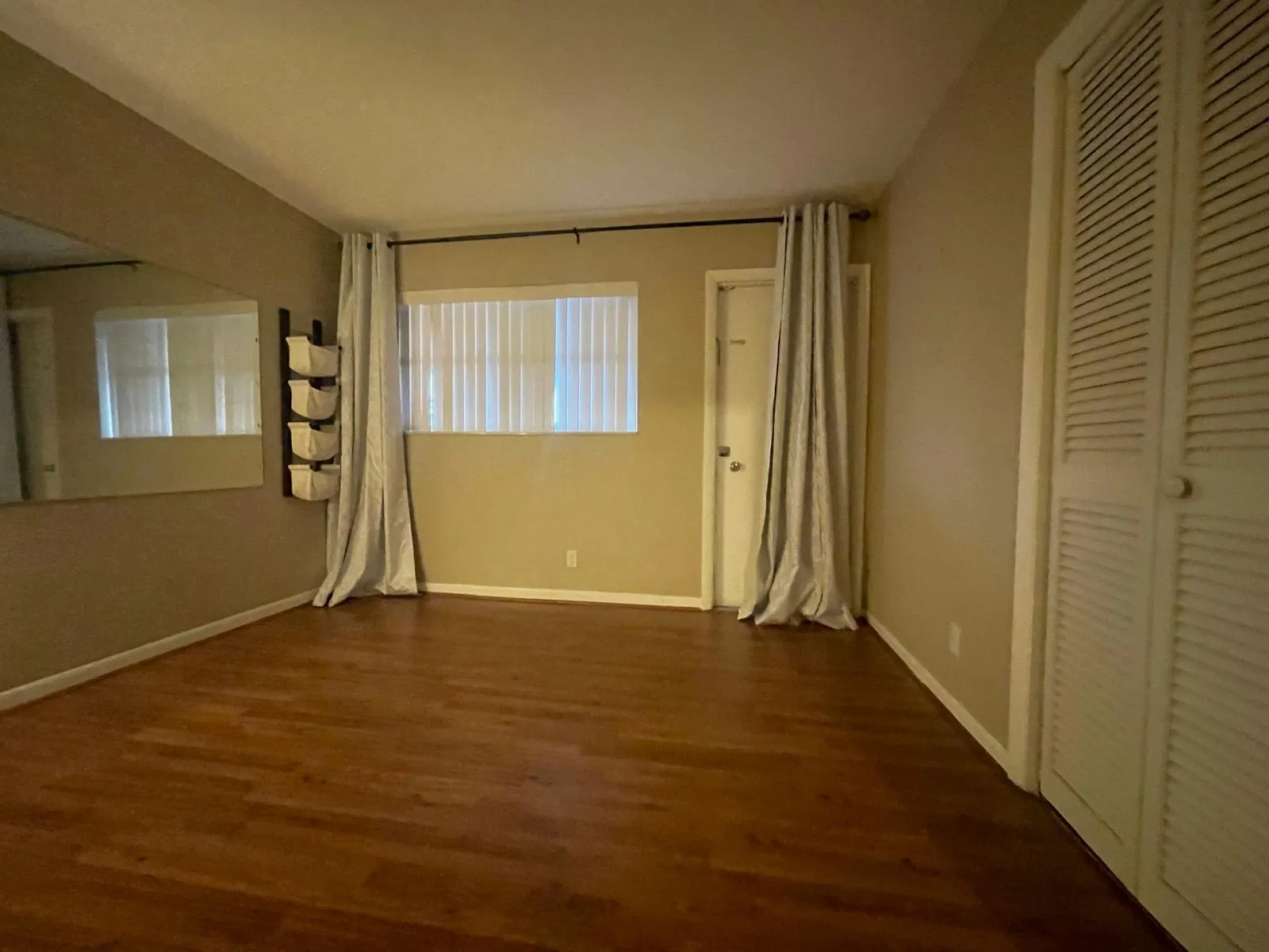 3930- Pic 4