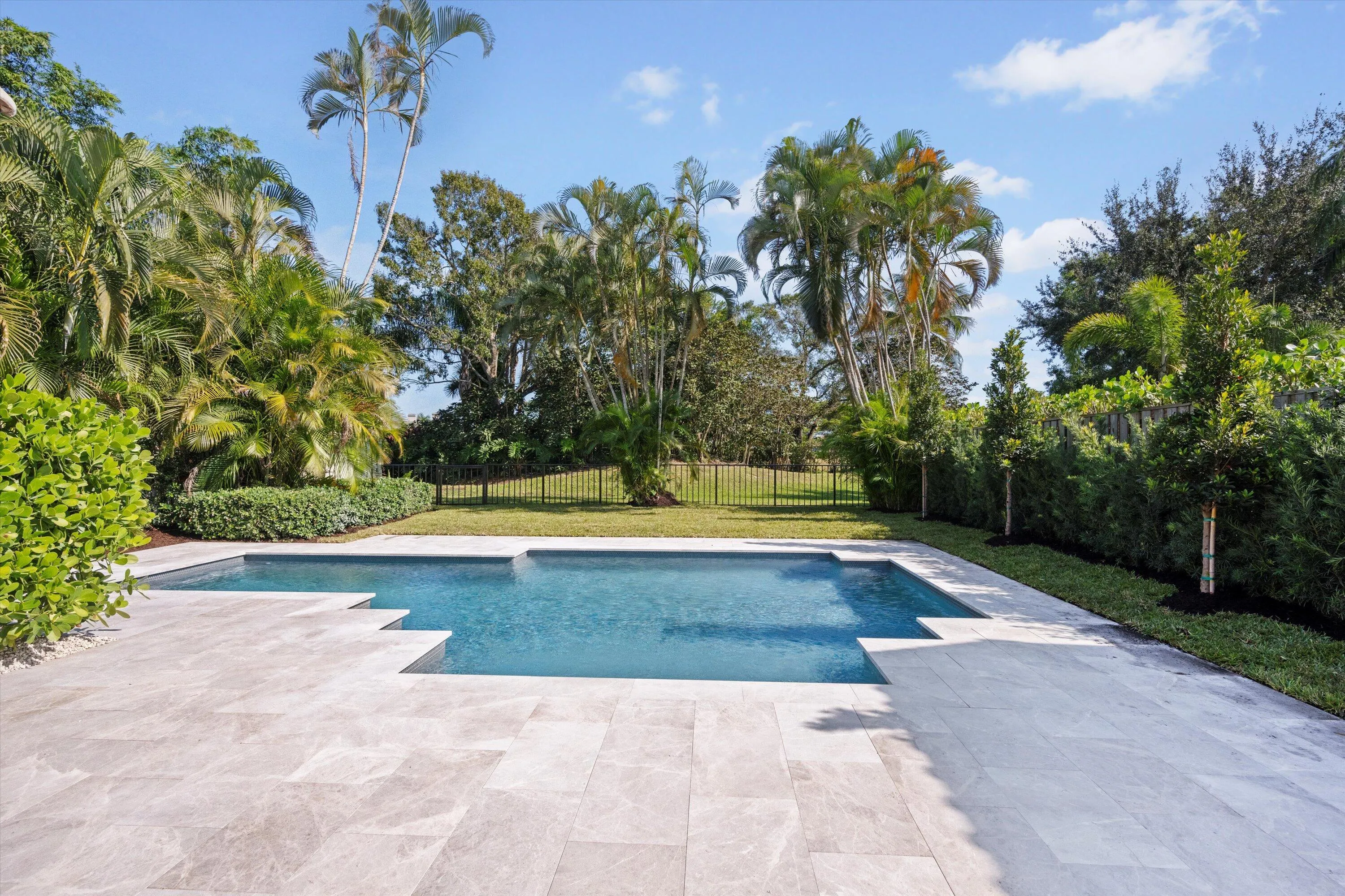 pool