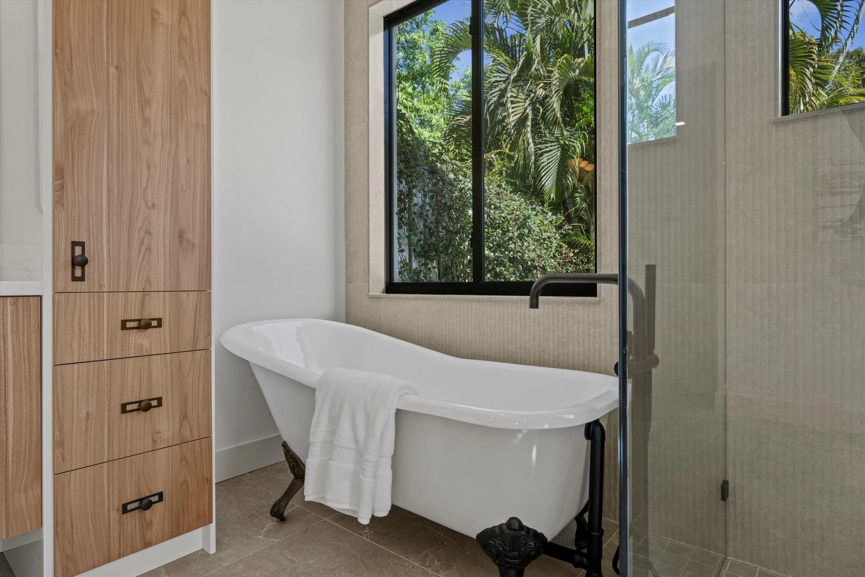 master bathroom detail
