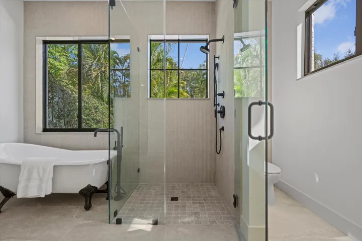 master bathroom detail