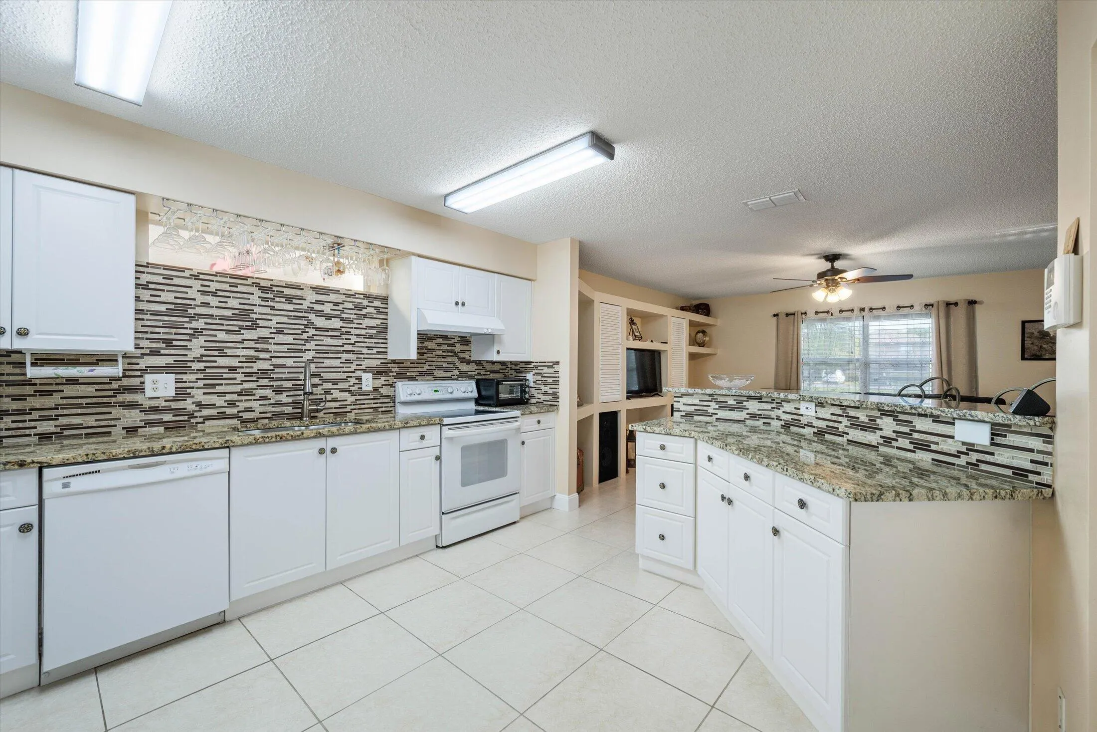 17-3840 NW 23rd Pl, Coconut Creek-46