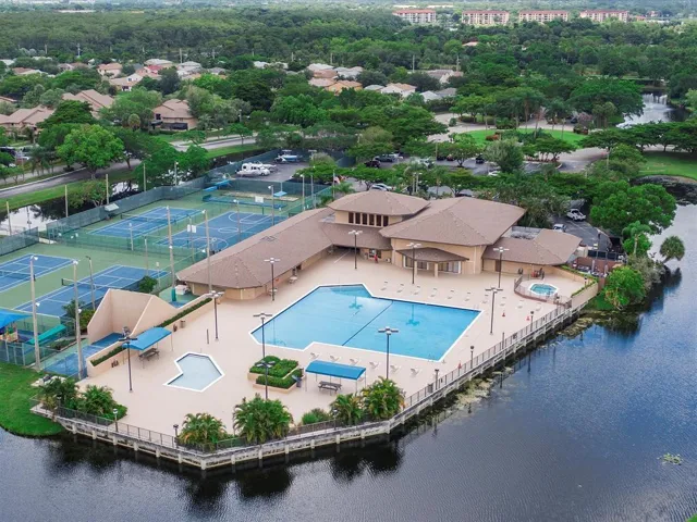 64-3840 NW 23rd Pl, Coconut Creek-31