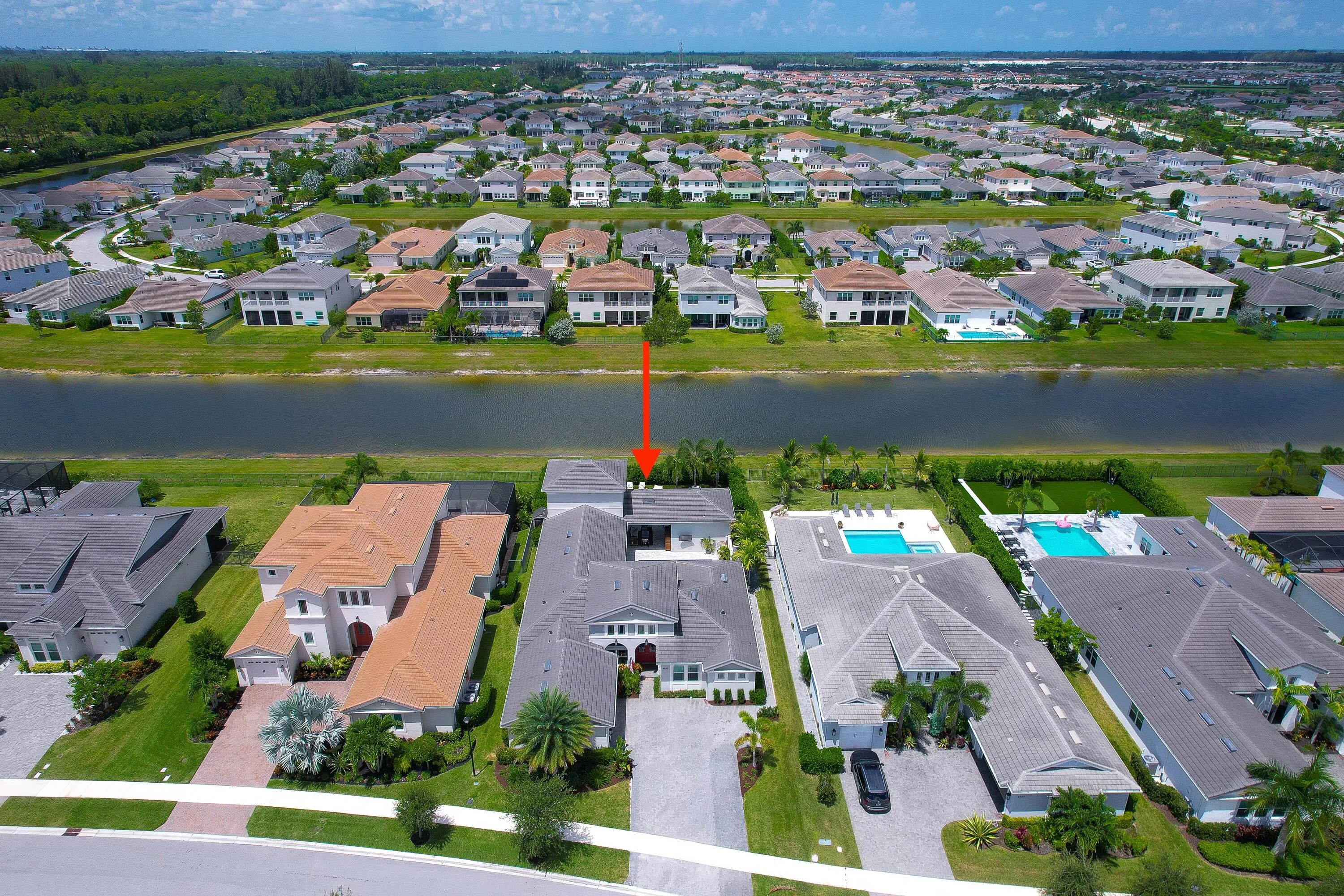 4560 Estates Cir