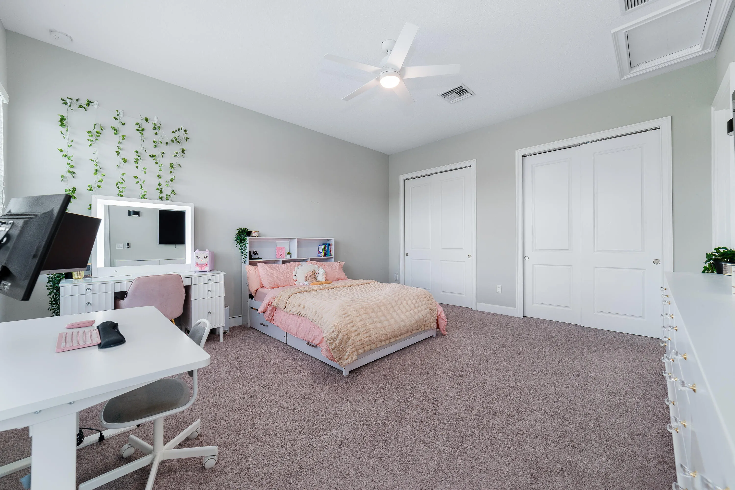 Bedroom 4 (2nd floor)