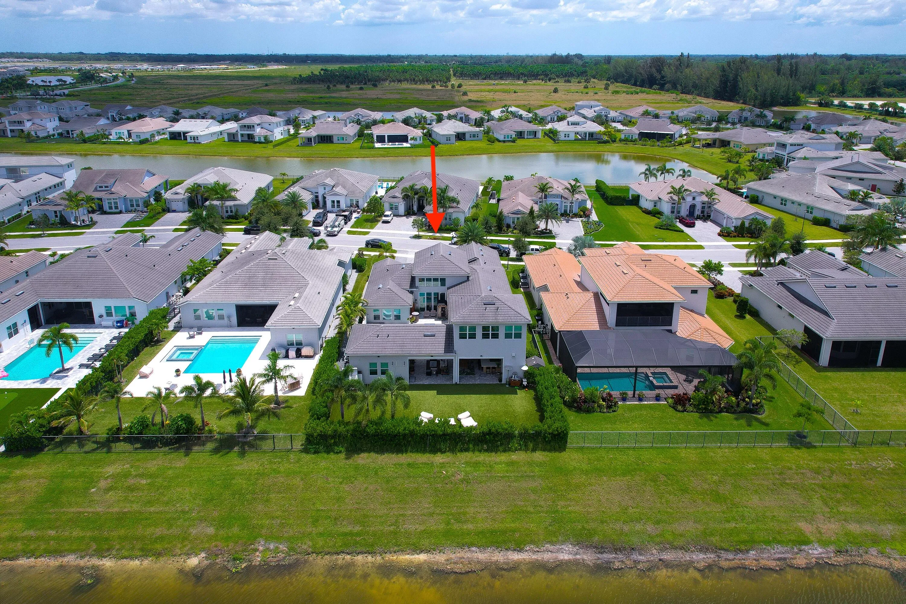 4560 Estates Cir