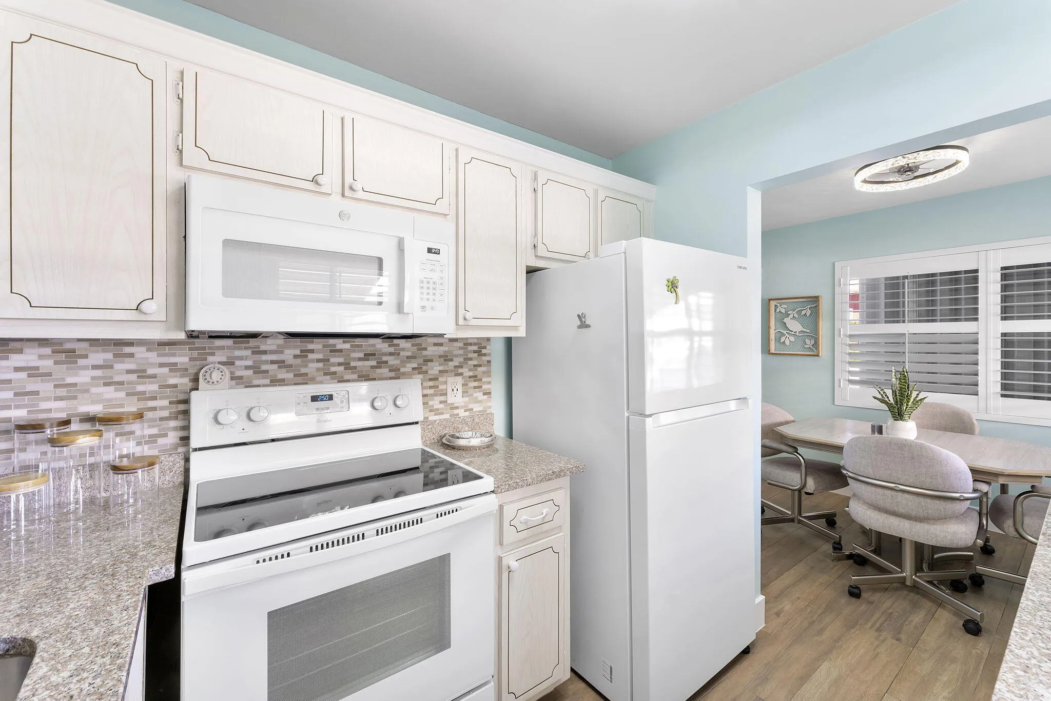 Kitchen Area