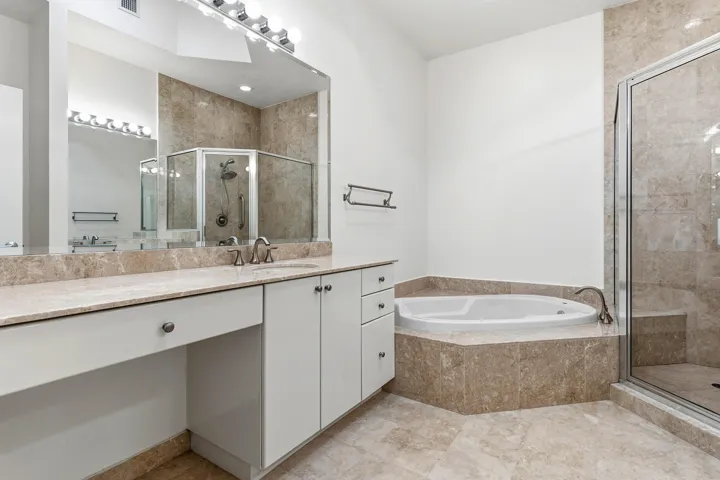 506- Primary Bathroom Suite