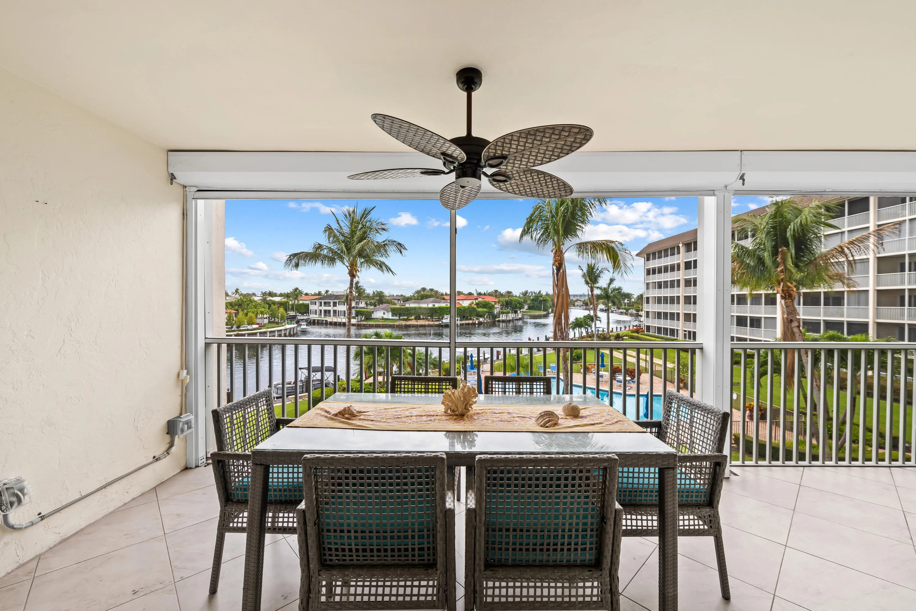 Direct intracoastal view!