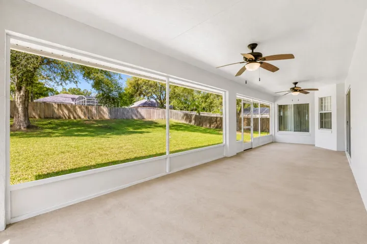 PATIO 2