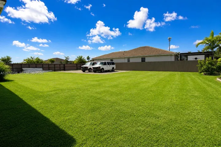 Plenty of Space to create your perfect Oasis
