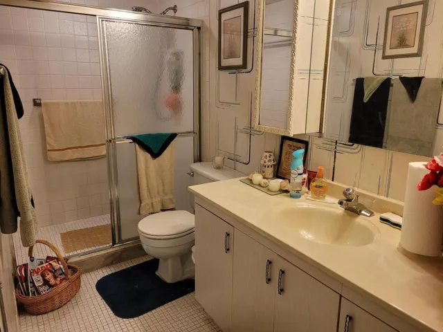 Bath Rm 2