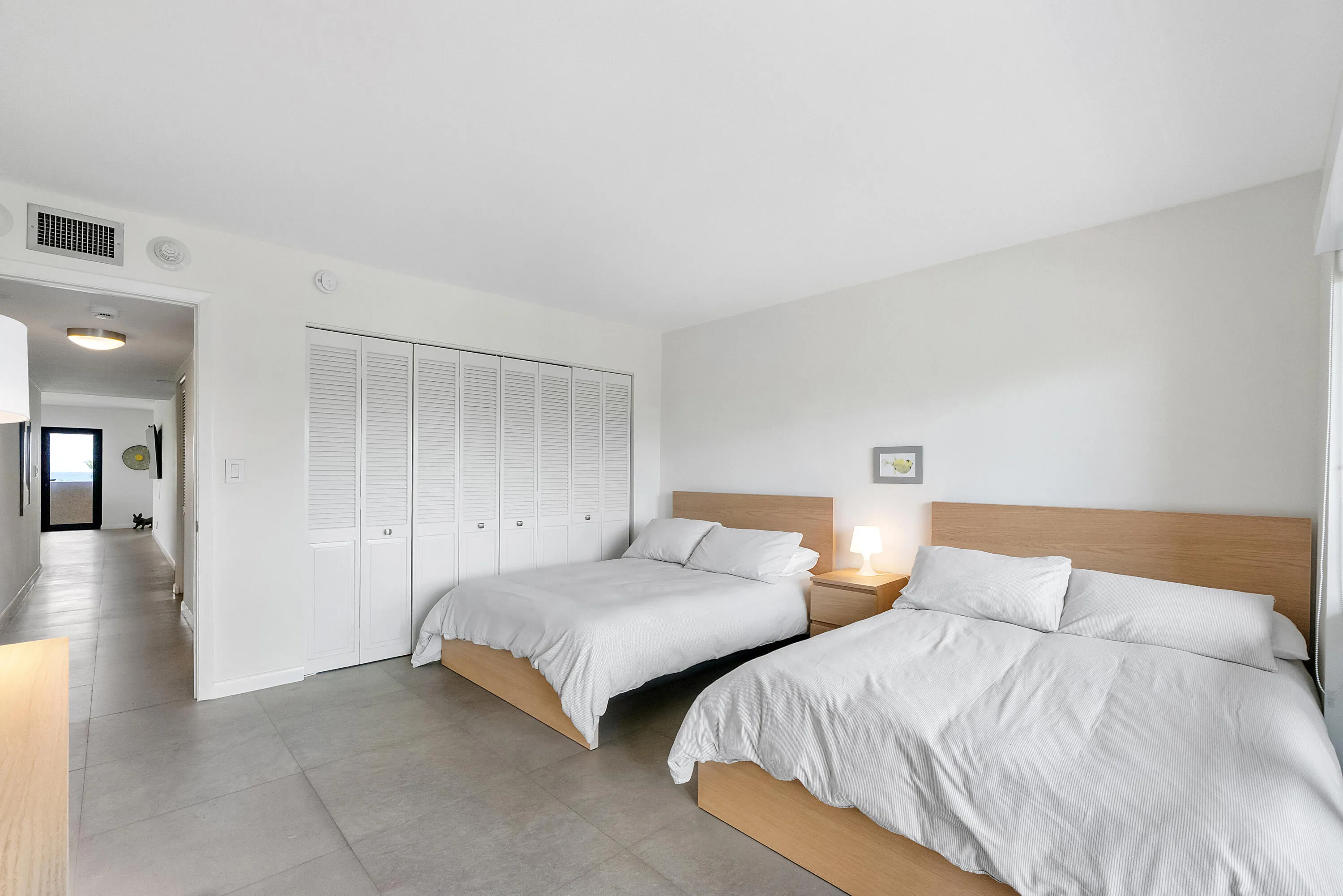 4900 N Ocean Blvd u416_015