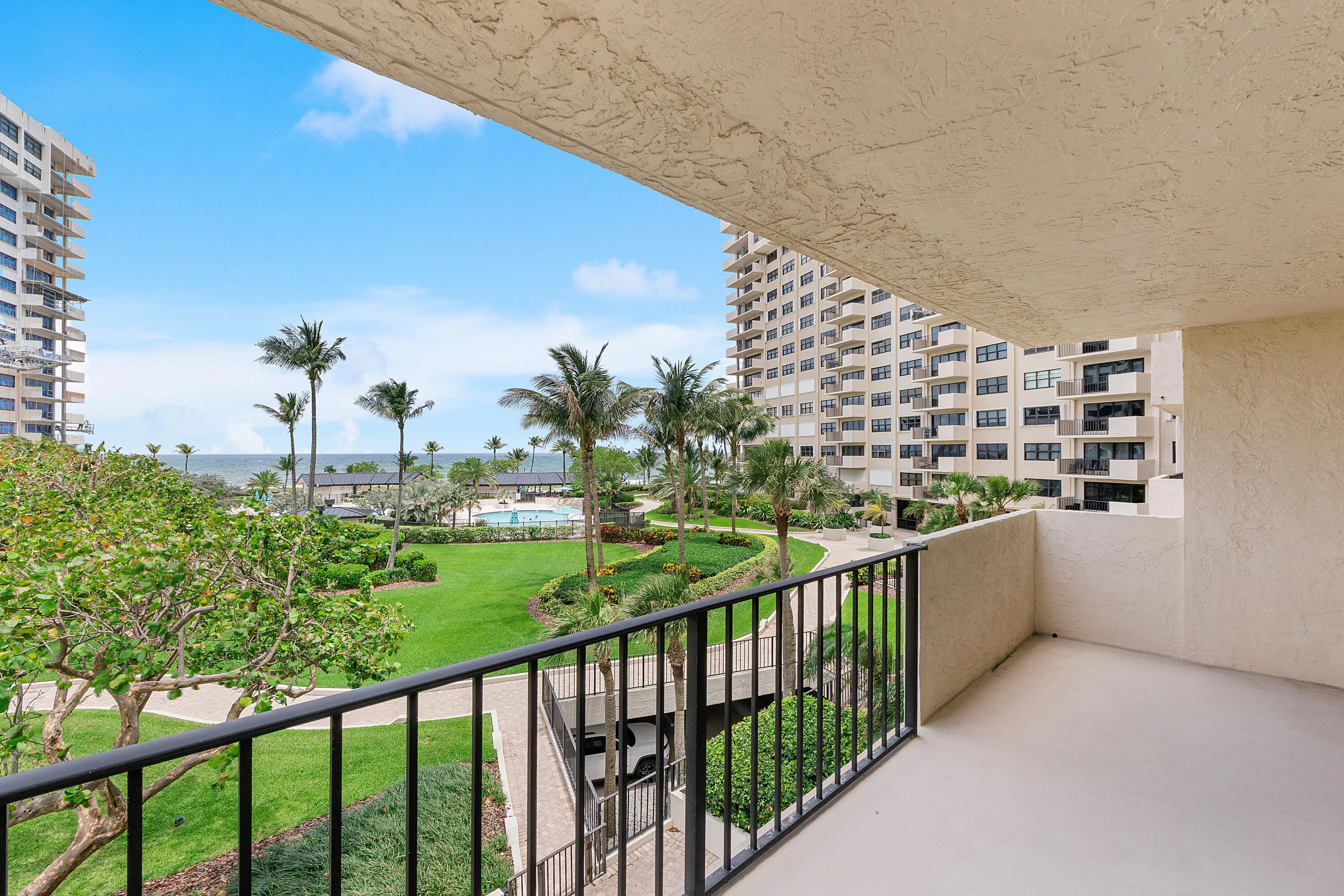 4900 N Ocean Blvd u416_026