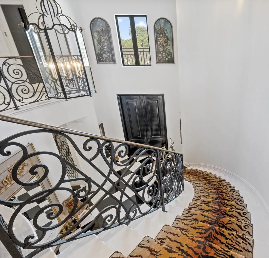 Property photo 25