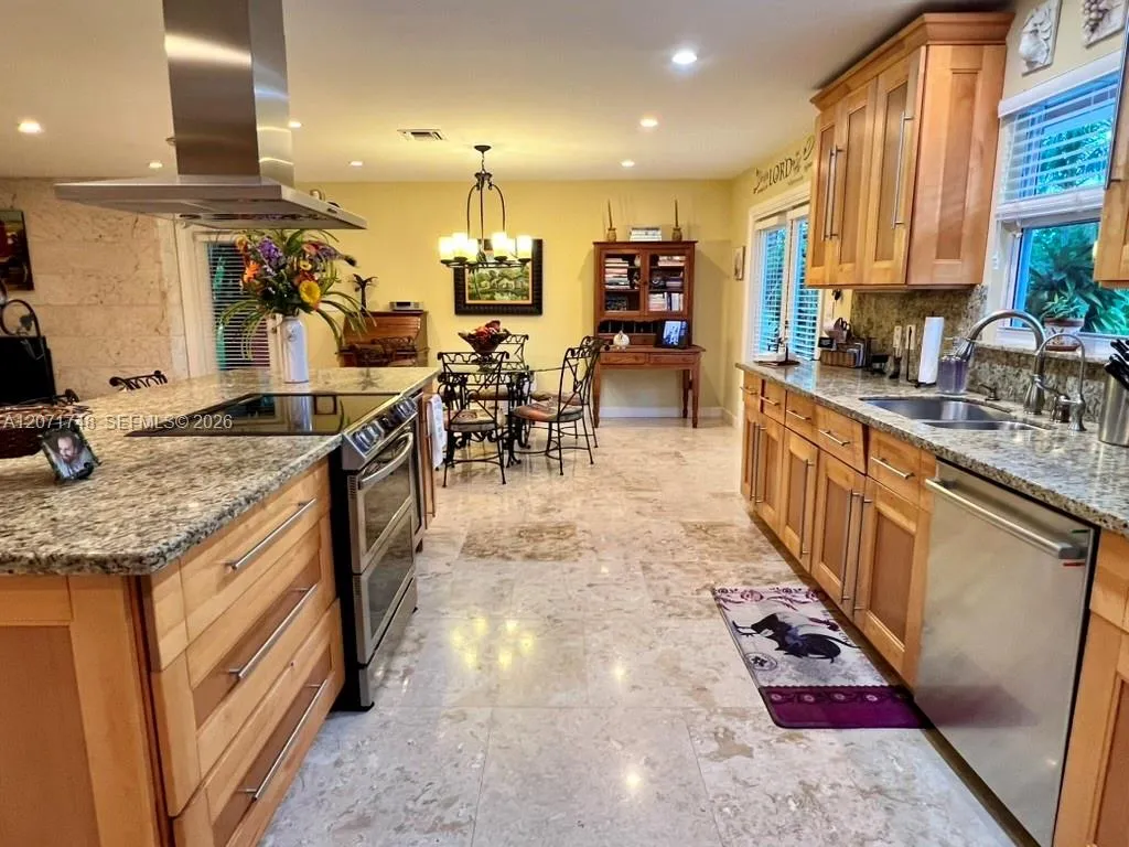 Property photo 80